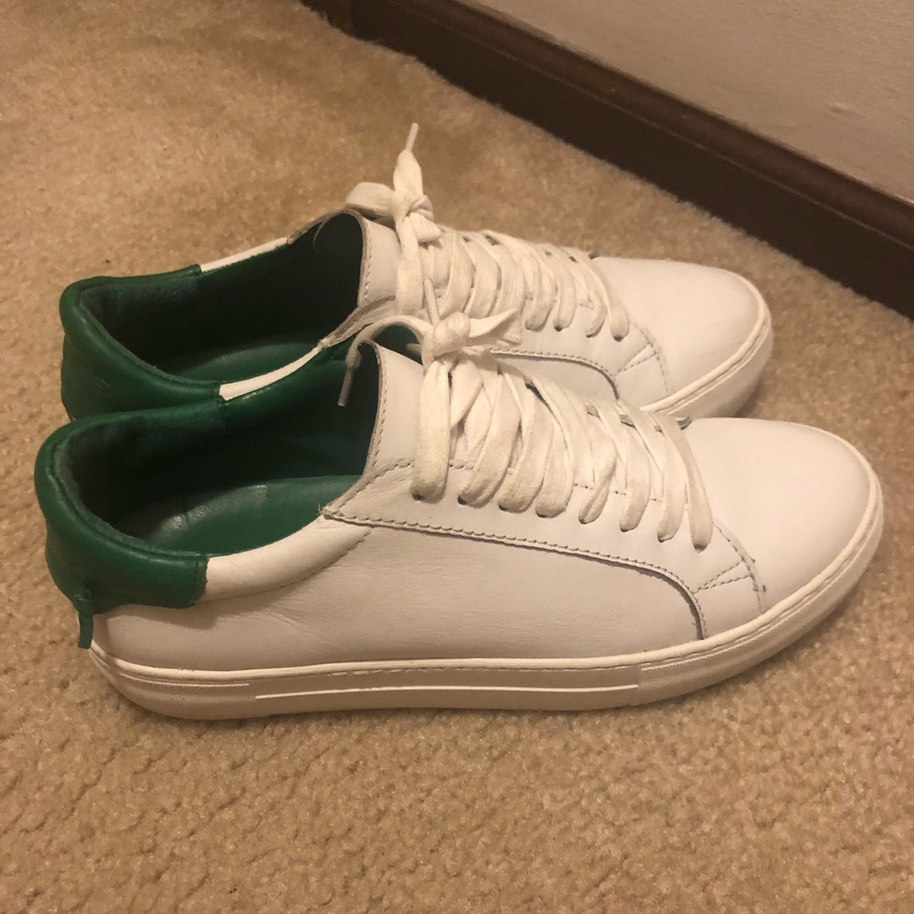 Jslide white sneaker size 8